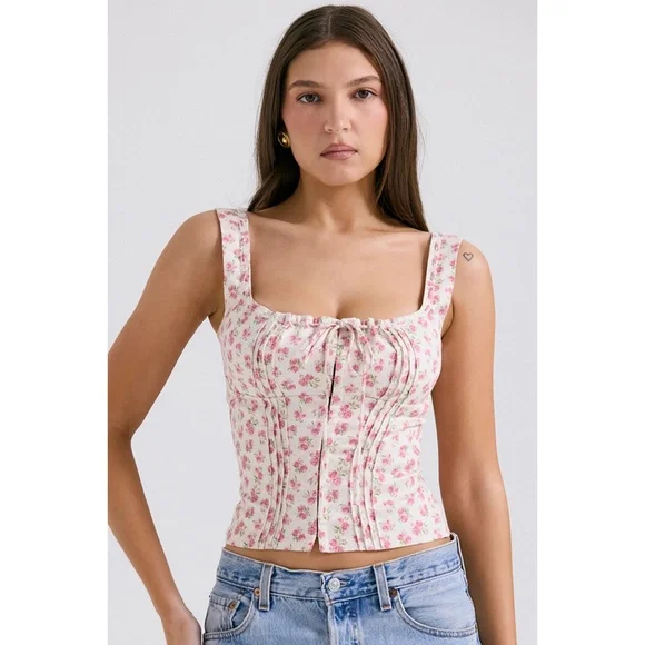 NEW House of CB Chicca Rosebud Print Top Medium - Picture 3 of 15